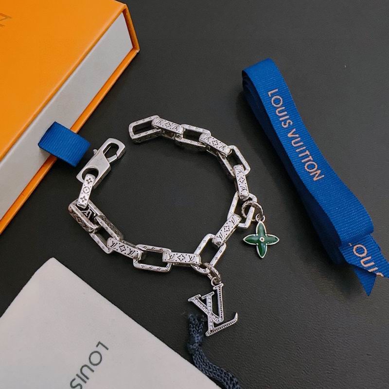 LV Bracelet 03lyr514